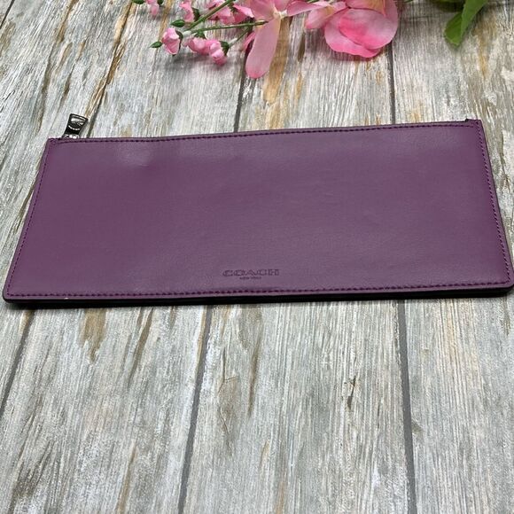 COACH Purple File Cash Holder Bag Purse Wallet - Picture 8 of 10